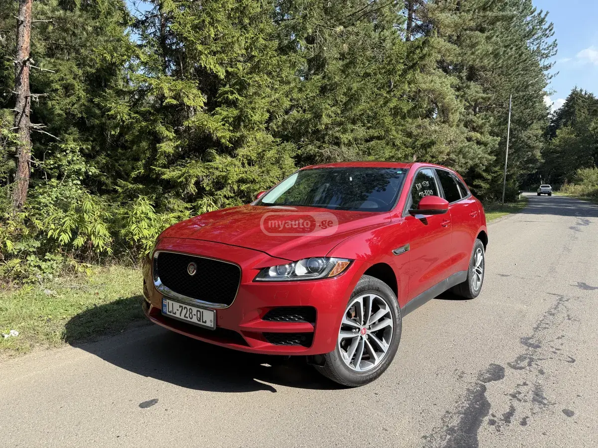 Jaguar F-Pace