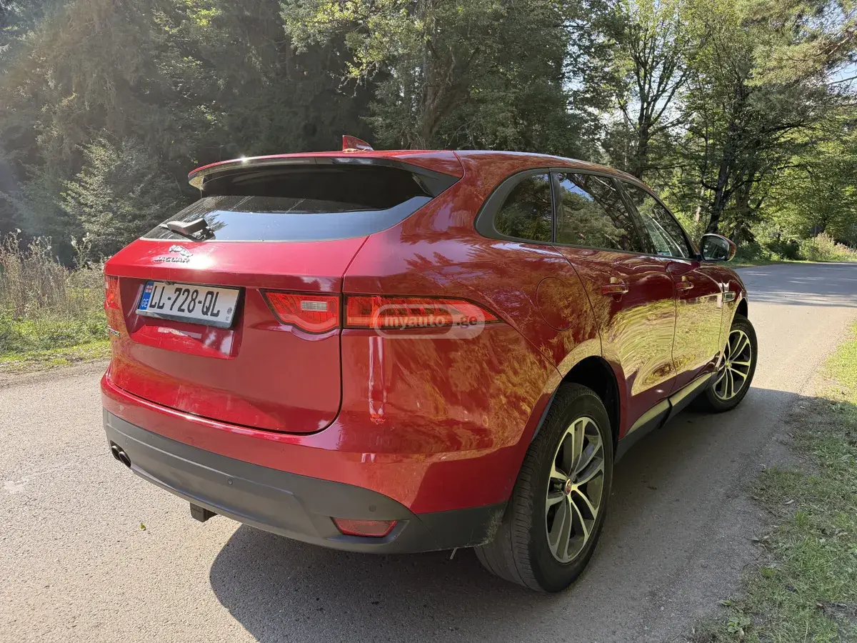 Jaguar F-Pace 2017 — photo 2