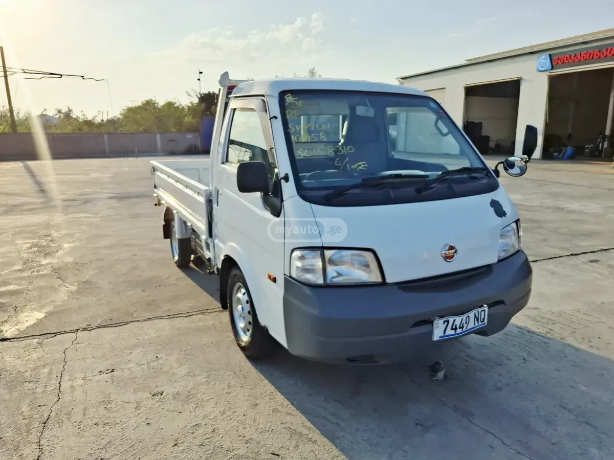 Nissan Vanette Truck