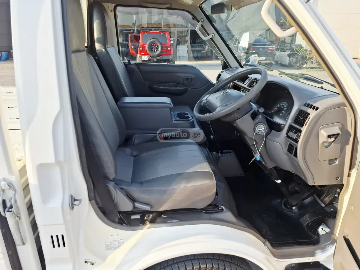 Nissan Vanette Truck 2014 — photo 2