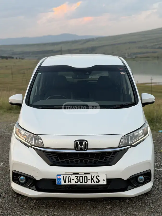 Honda Freed 2022 — photo 2