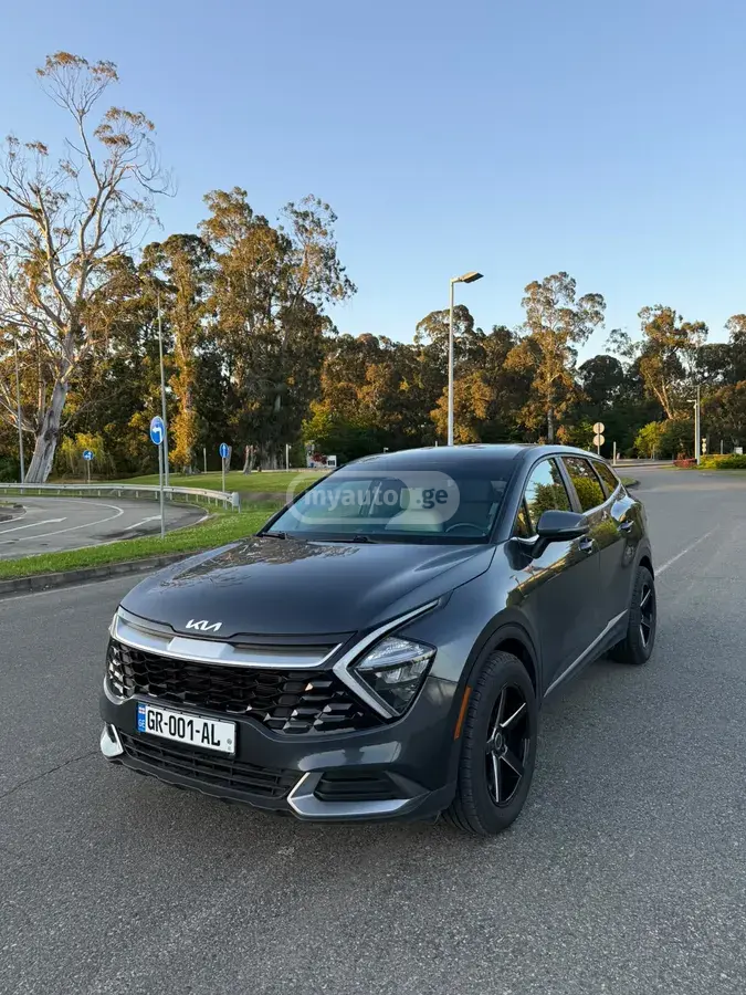 Kia Sportage 2023 — photo 2