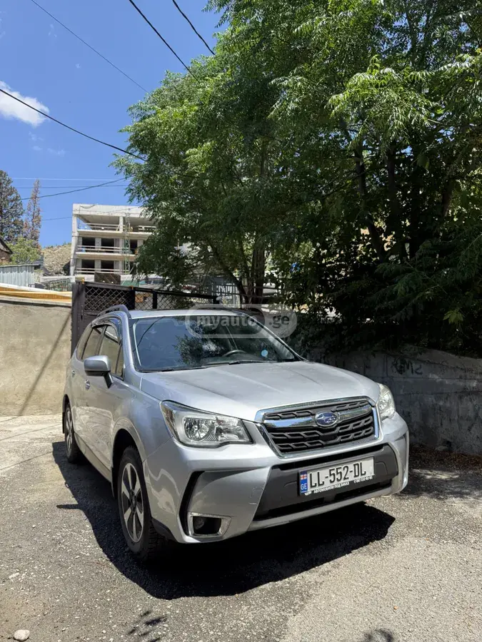 Subaru Forester 2016 — photo 2