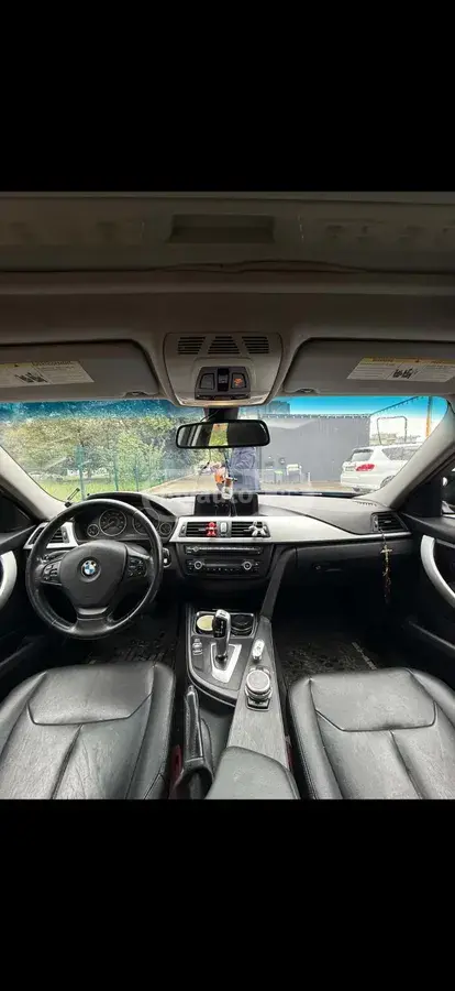 BMW 328 2012 — photo 2