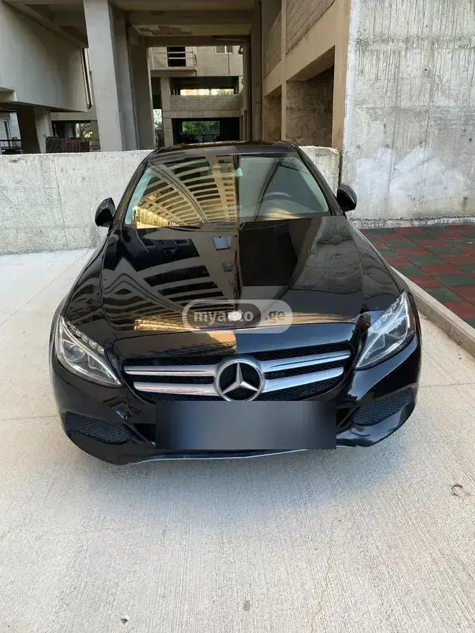 Mercedes-Benz C 300