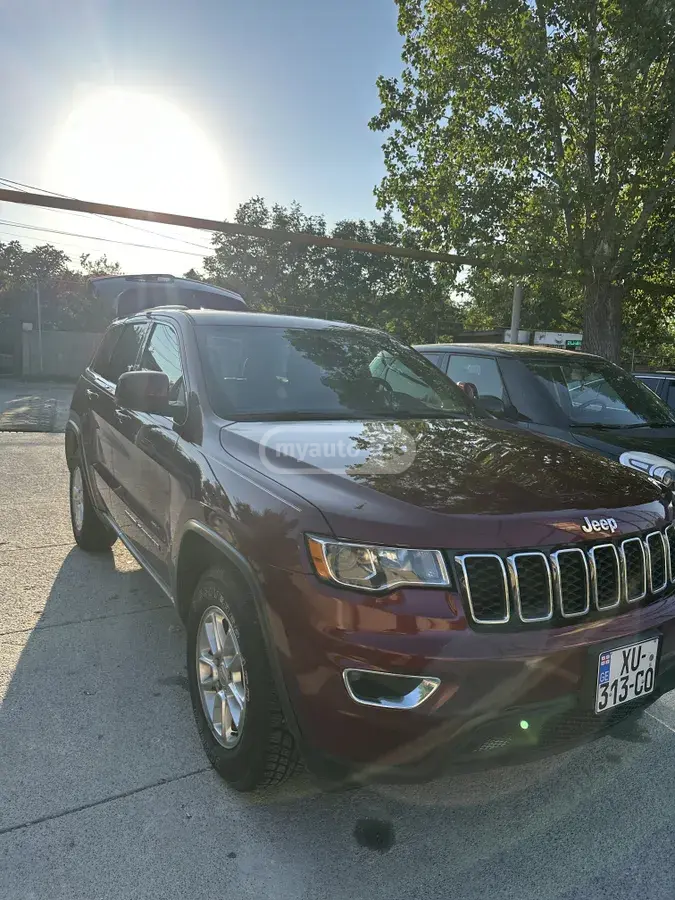 Jeep Grand Cherokee 2018 — photo 2