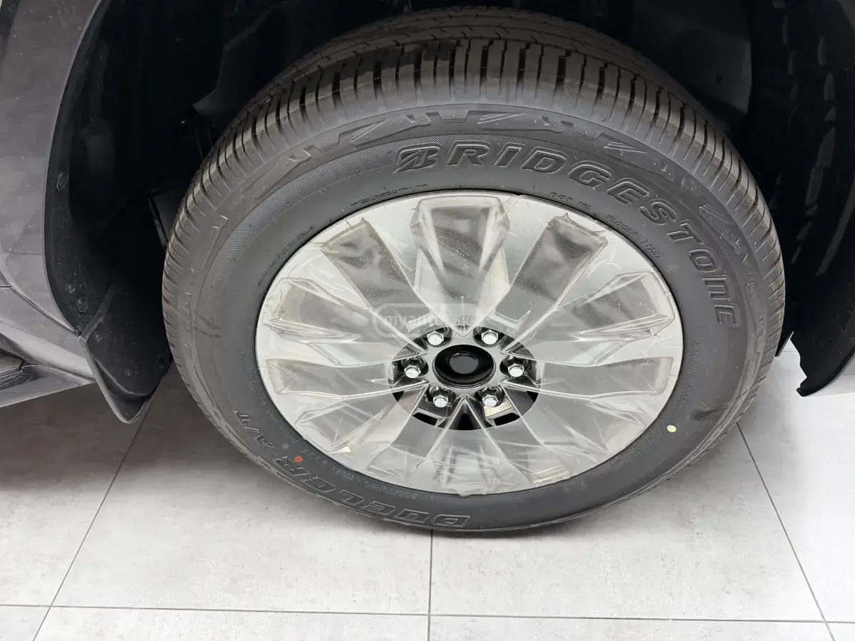 Toyota Land Cruiser 2026 — photo 2
