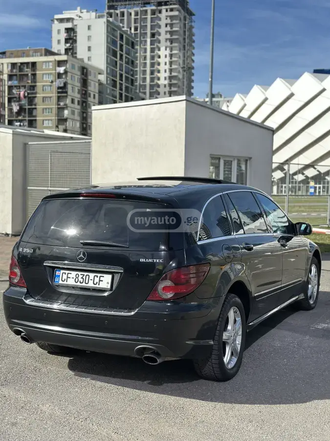 Mercedes-Benz R 350 2010 — photo 2