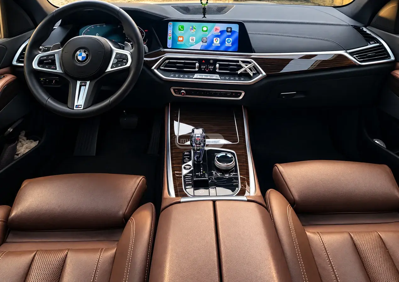 BMW X5 2019 — photo 2