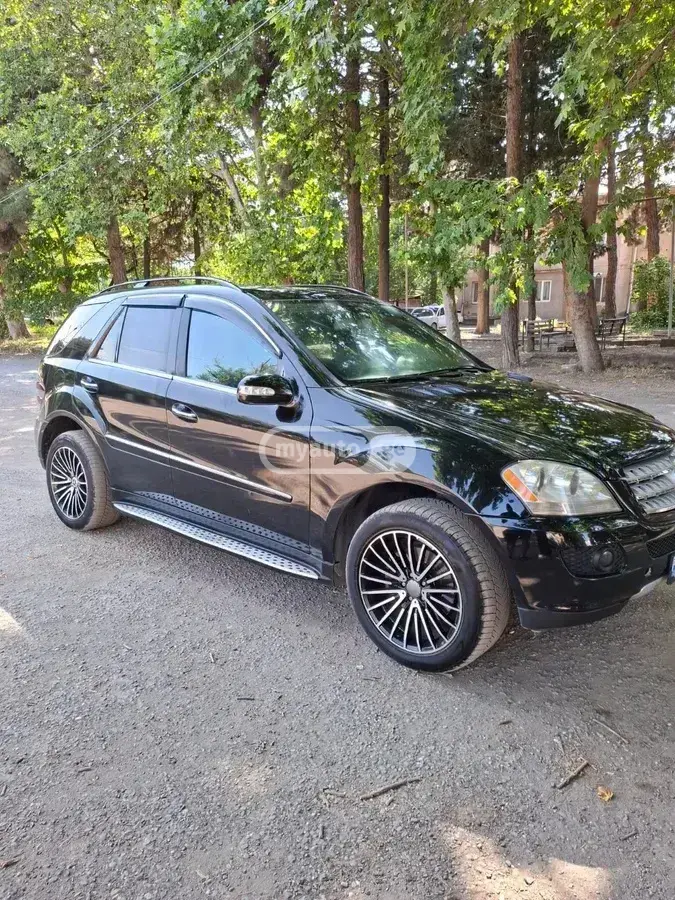 Mercedes-Benz ML 350