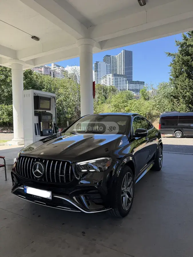 Mercedes-Benz GLE 53 2025 — photo 2