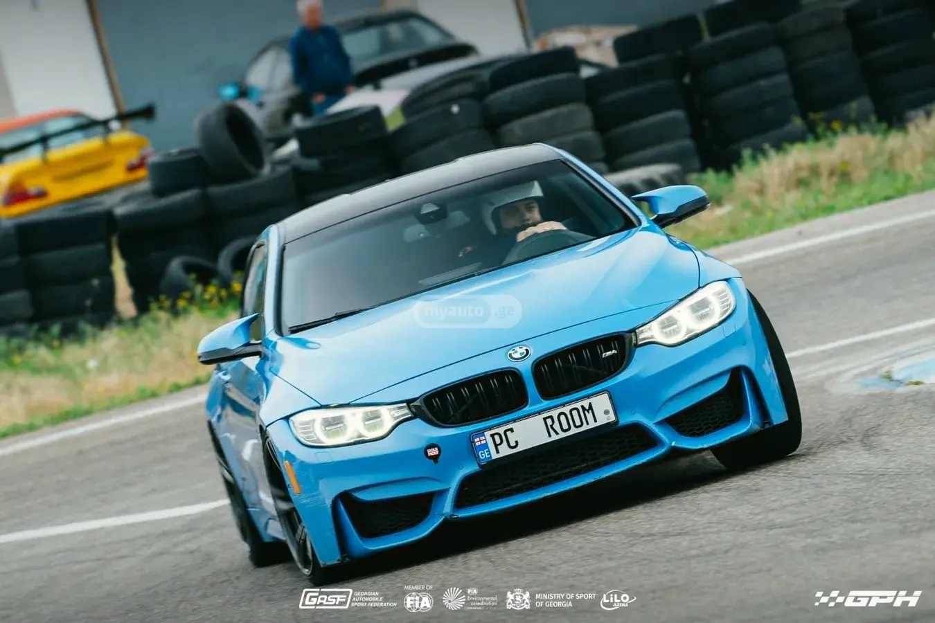 BMW M4