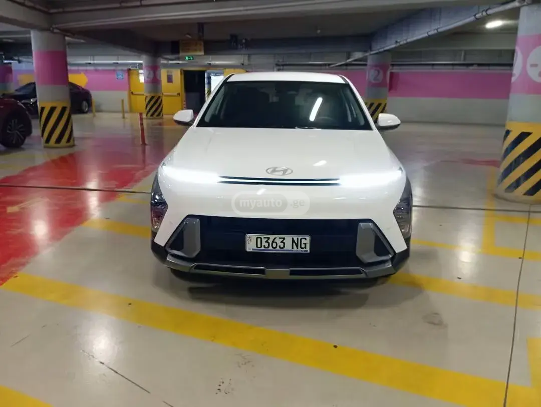 Hyundai Kona 2025 — photo 2