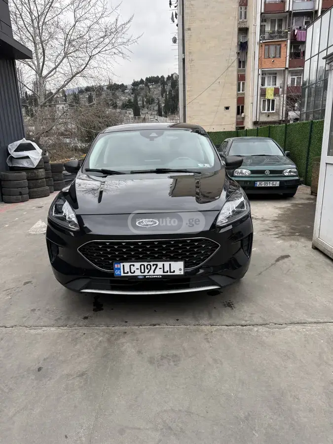 Ford Escape 2022 — photo 2