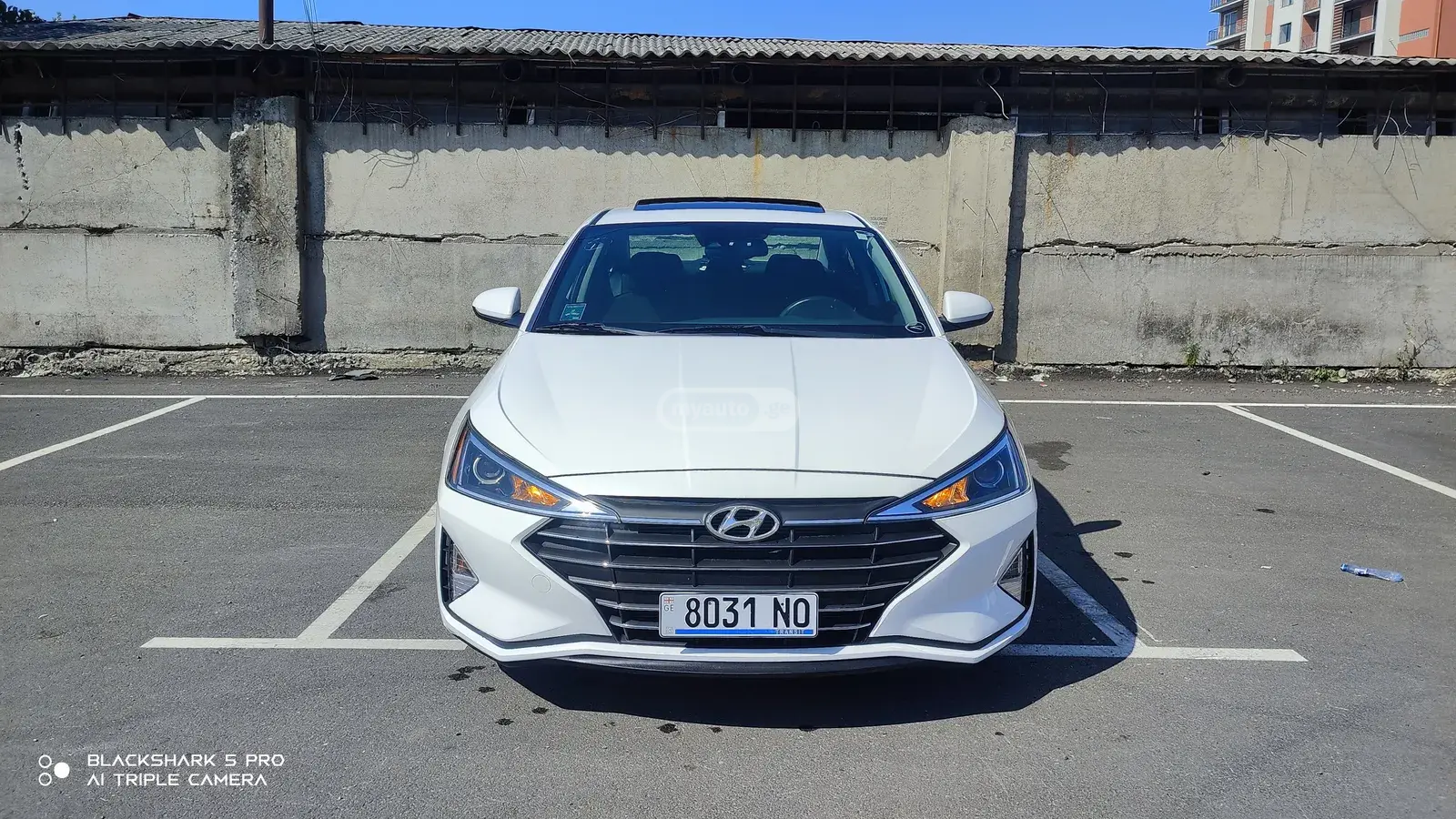 Hyundai Elantra 2020 — photo 2