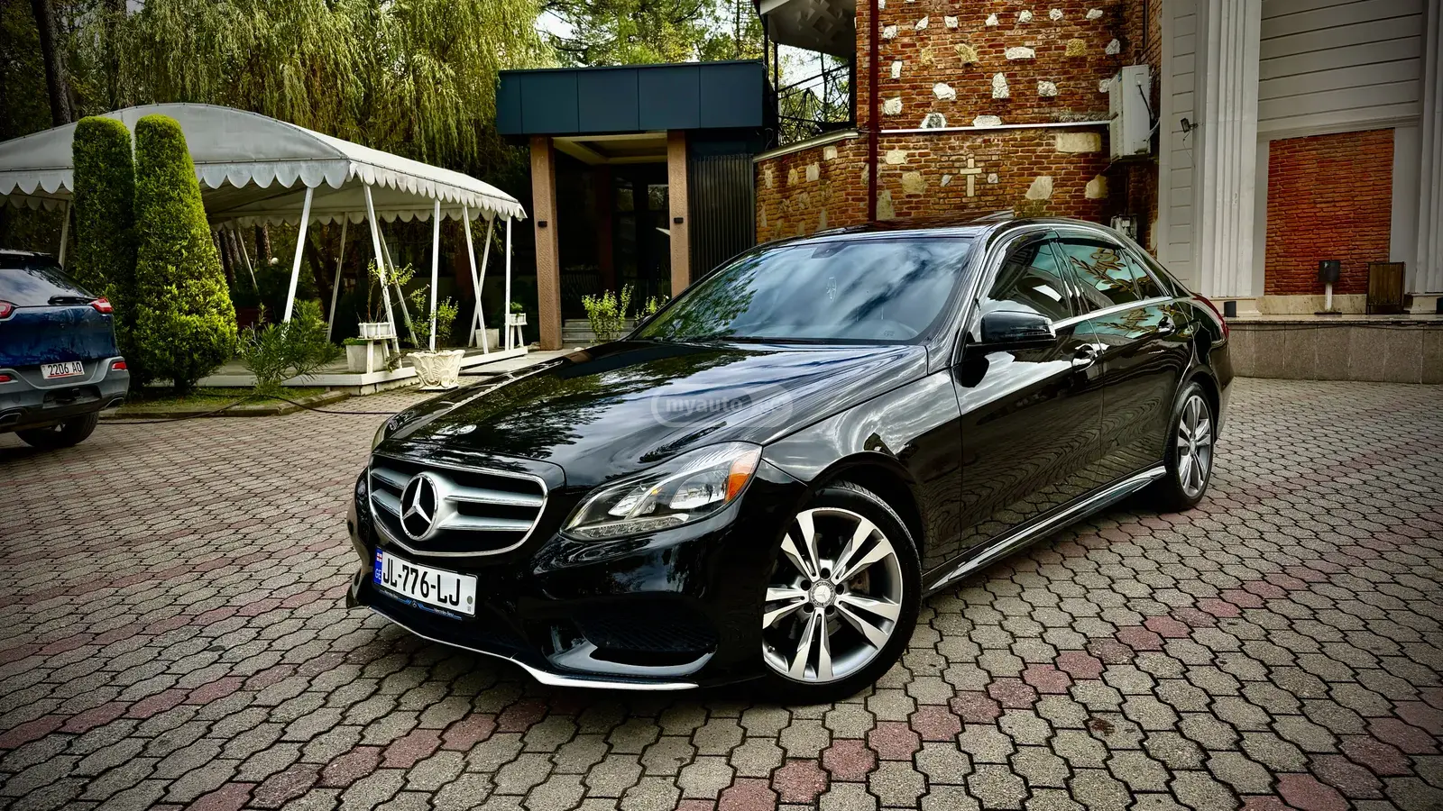Mercedes-Benz E 350 2014 — photo 2