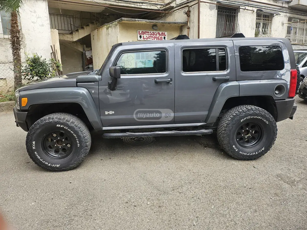 Hummer H3