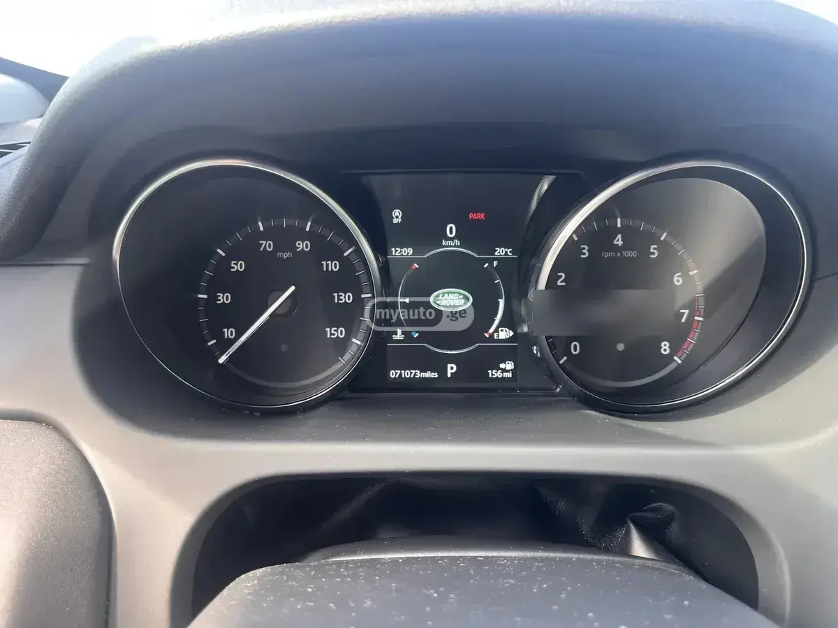 Land Rover Discovery Sport 2019 — photo 2