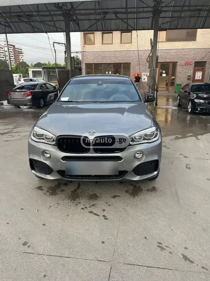 BMW X6