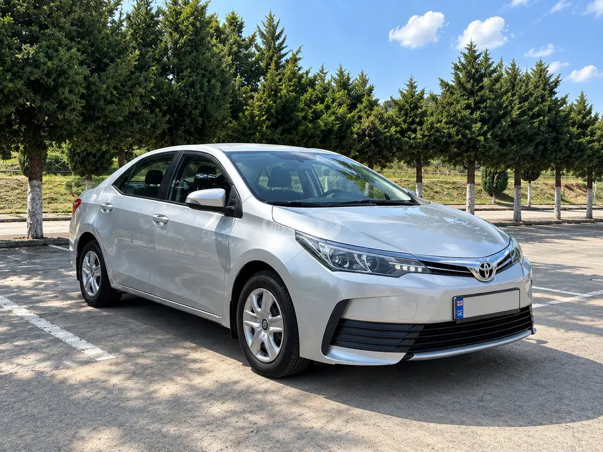 Toyota Corolla 2016 — photo 2