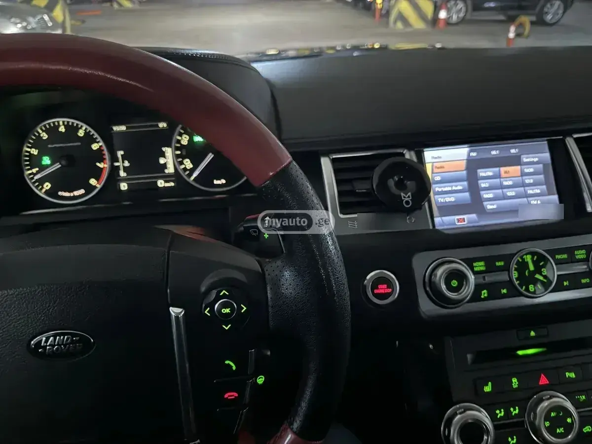 Land Rover Range Rover Sport 2012 — photo 2