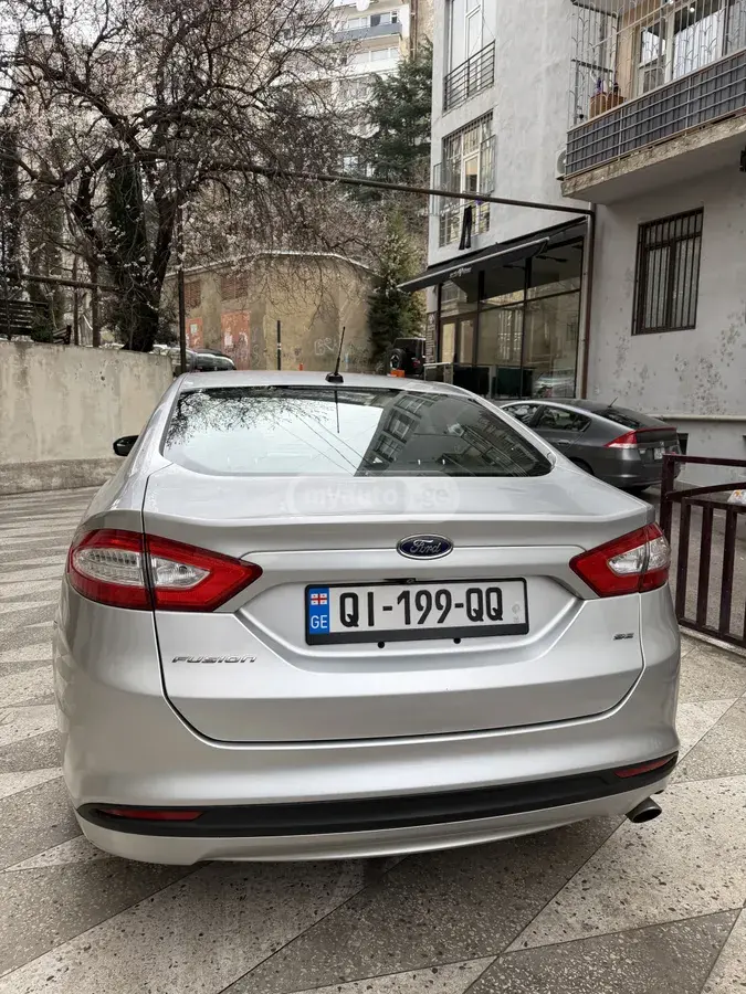Ford Fusion 2014 — photo 2