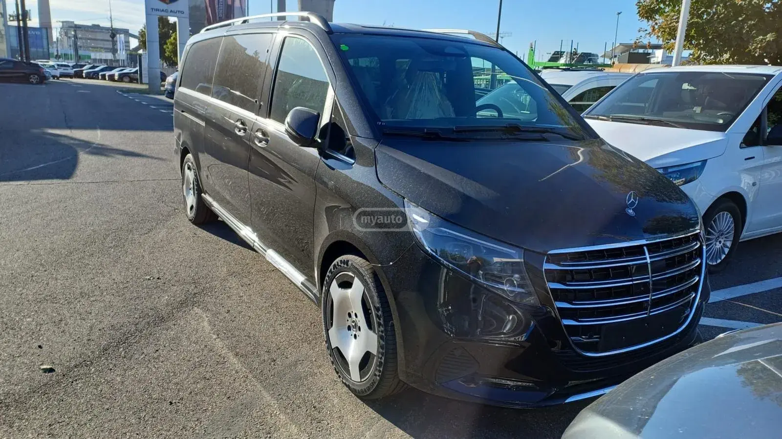 Mercedes-Benz V 300 2026 — photo 2