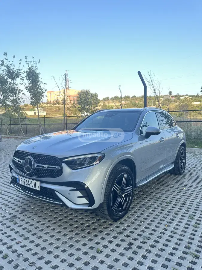 Mercedes-Benz GLC 300 2024 — photo 2