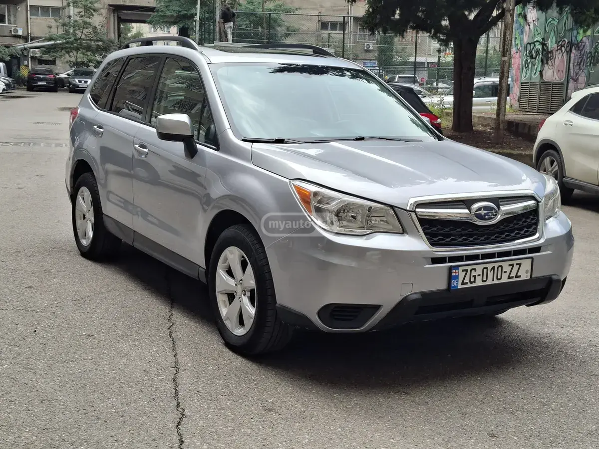Subaru Forester 2014 — photo 2