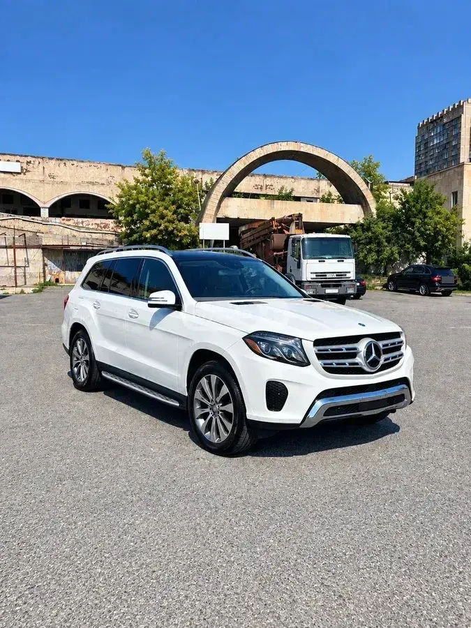 Mercedes-Benz GLS 450