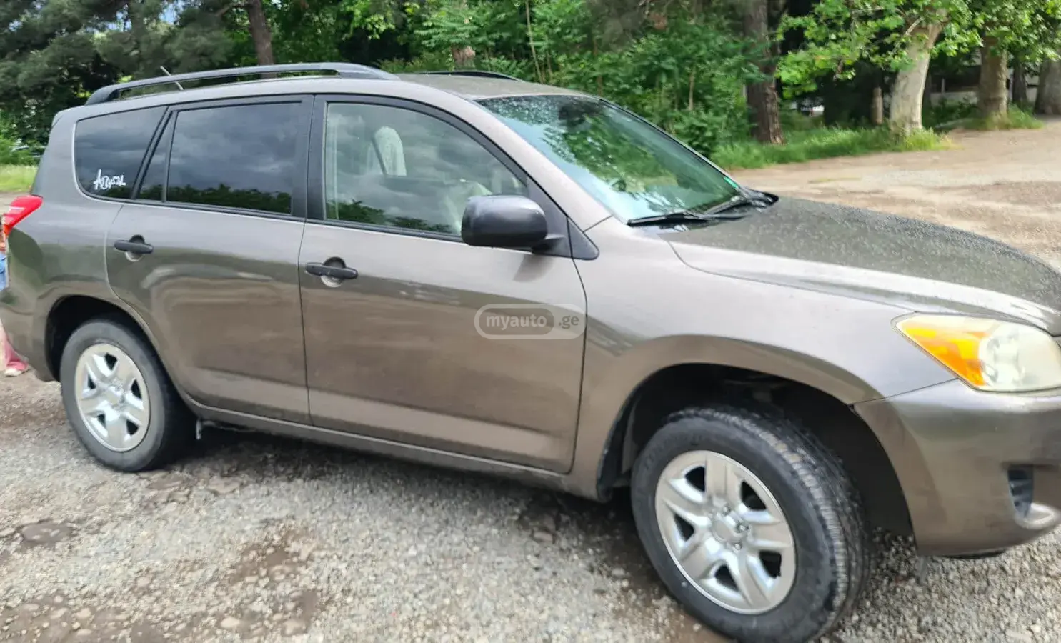 Toyota RAV4 2012 — photo 2