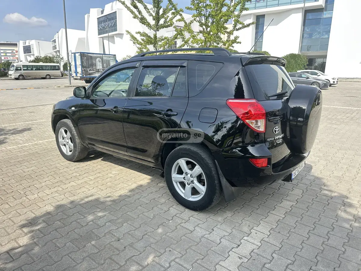 Toyota RAV4 2008 — photo 2