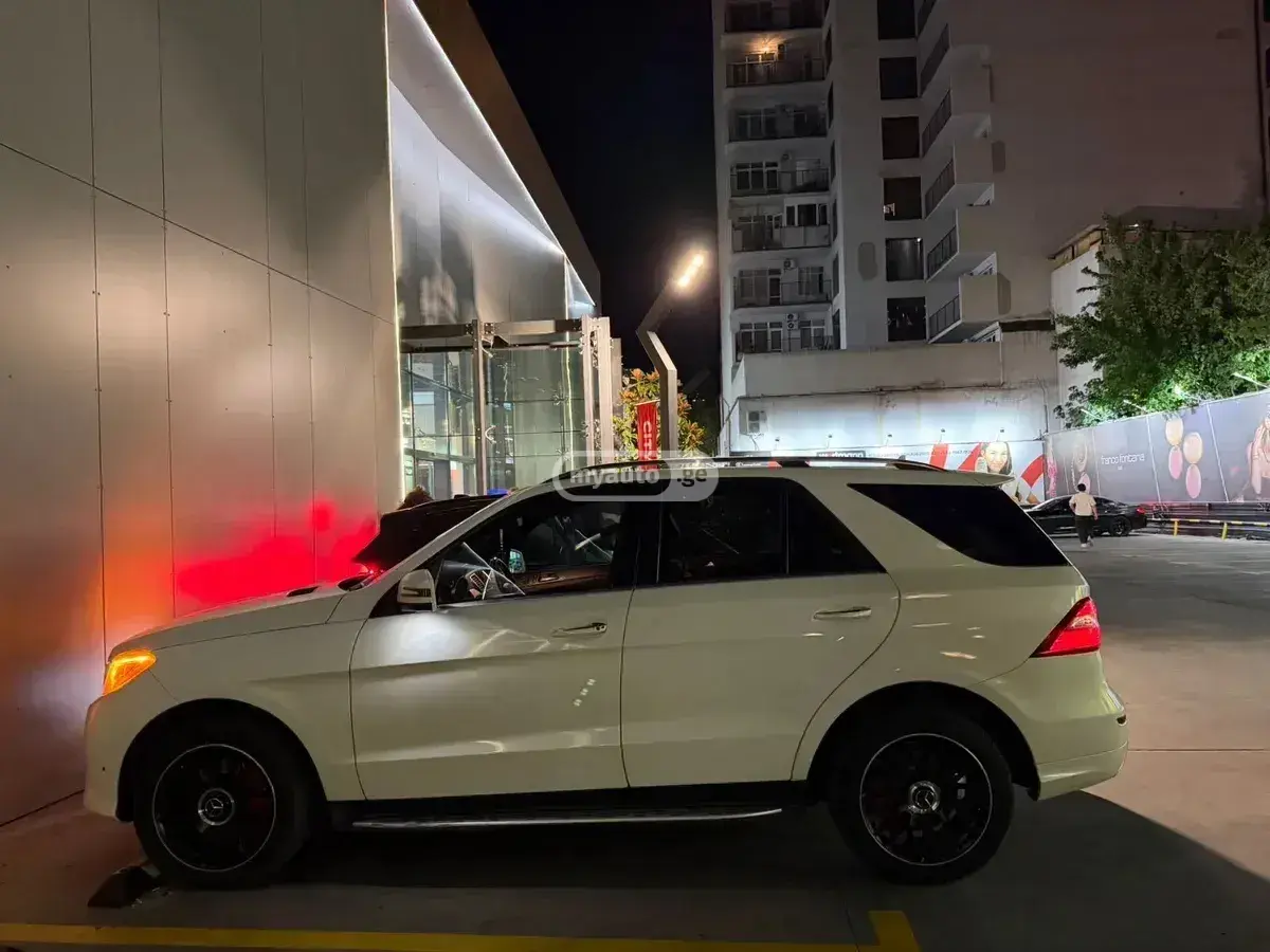 Mercedes-Benz ML 350