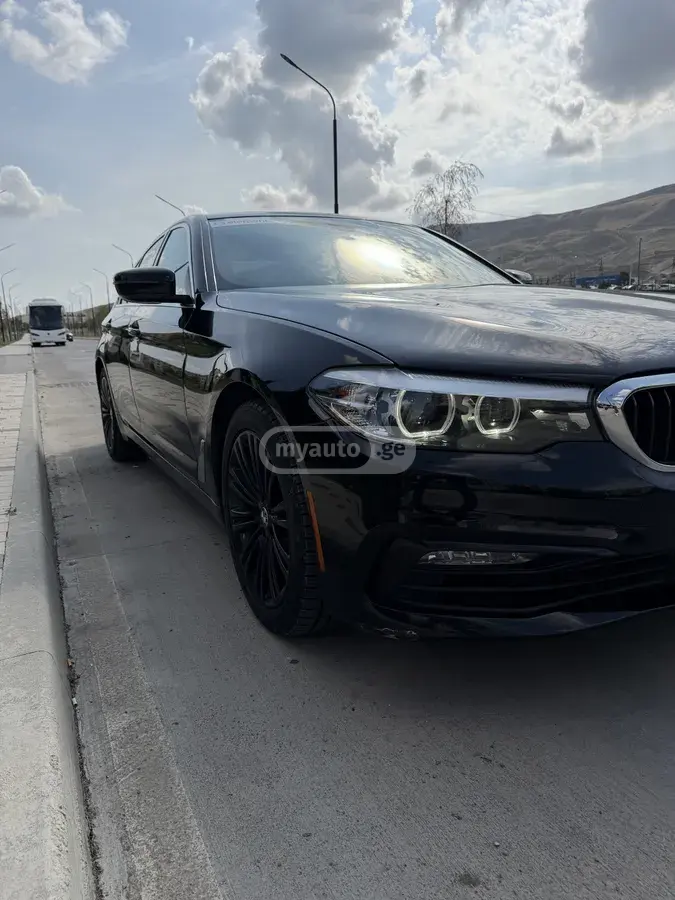 BMW 540 2018 — photo 2