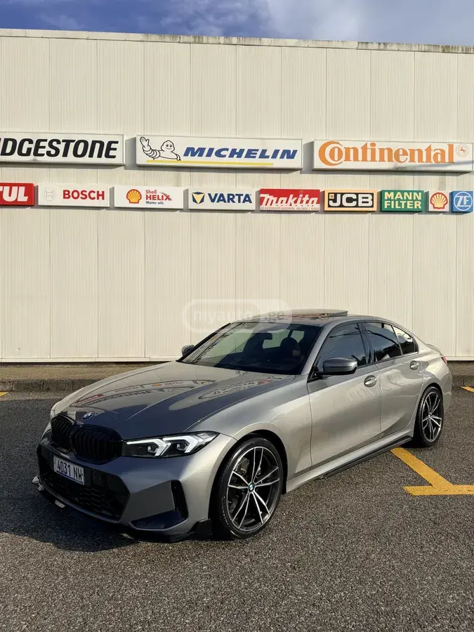 BMW 330 2023 — photo 2
