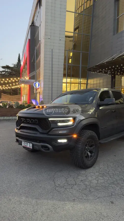 Dodge Ram 2023 — photo 2
