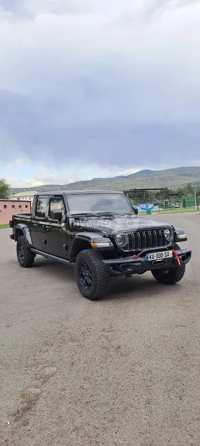 Jeep Gladiator 2022 — photo 2