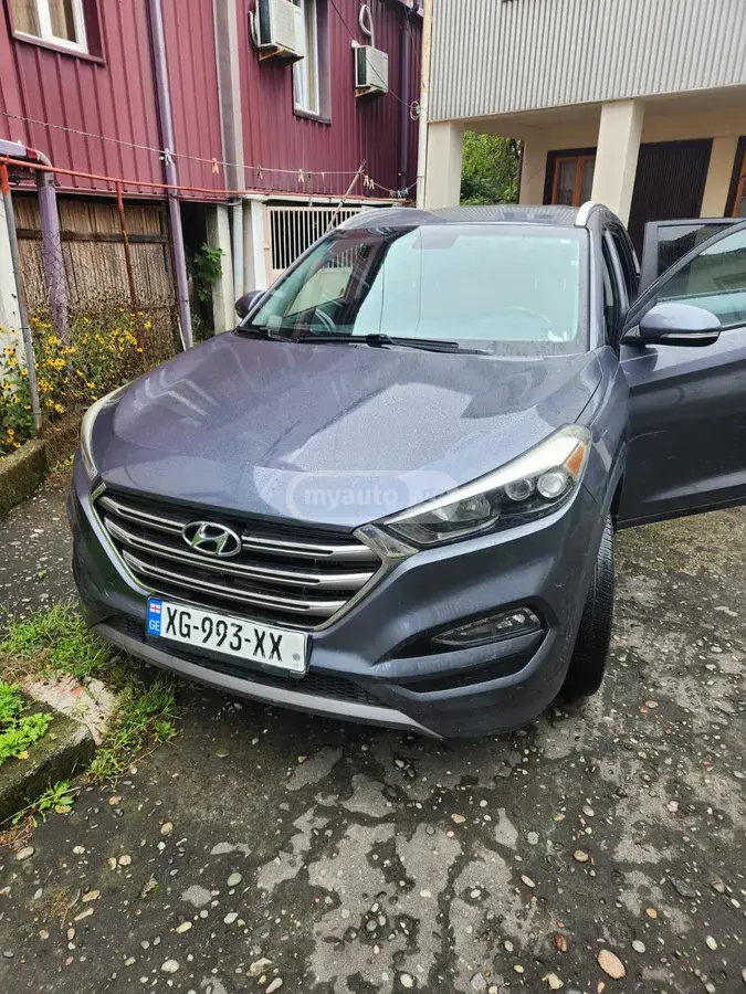 Hyundai Tucson