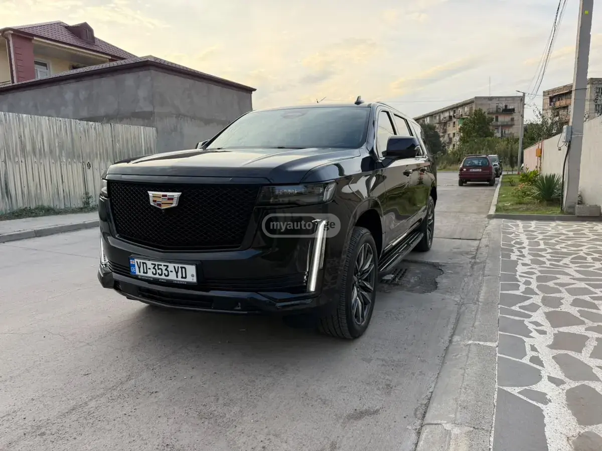 Cadillac Escalade 2022 — photo 2
