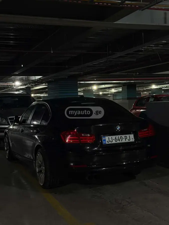BMW 328 2013 — photo 2