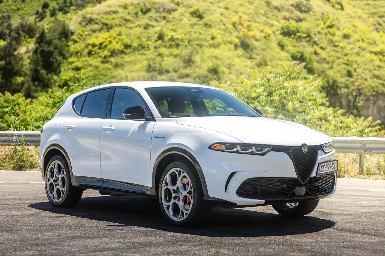 Alfa Romeo Tonale 2024 — photo 2