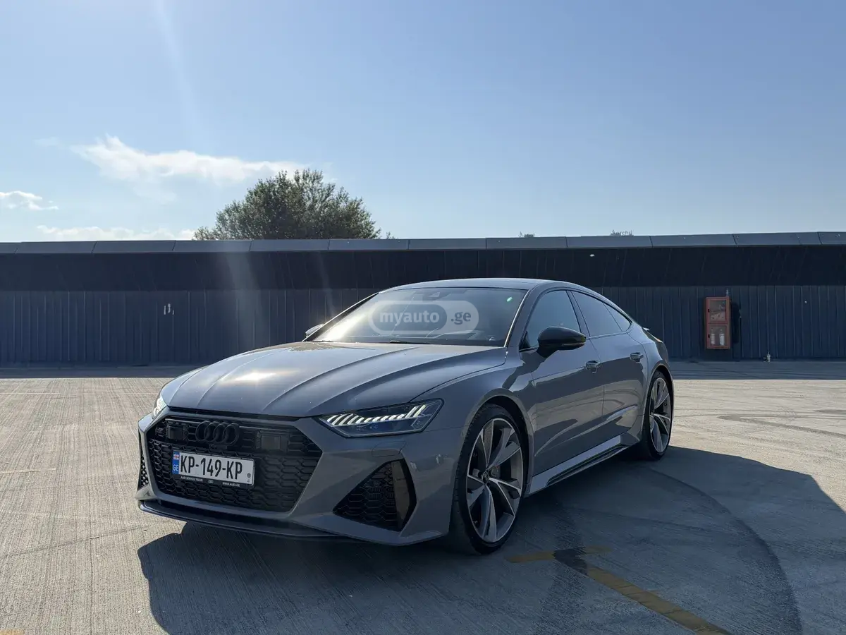 Audi RS 7 2022 — photo 2