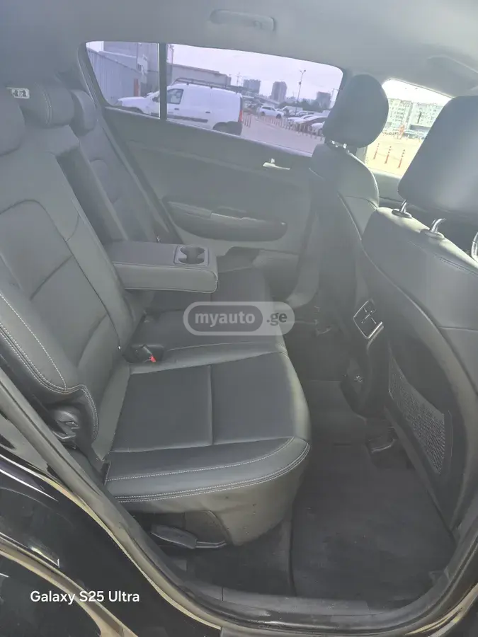 Kia Sportage 2017 — photo 2