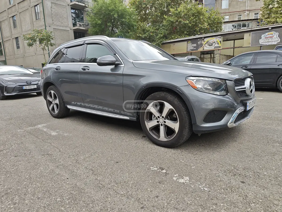 Mercedes-Benz GLC 300