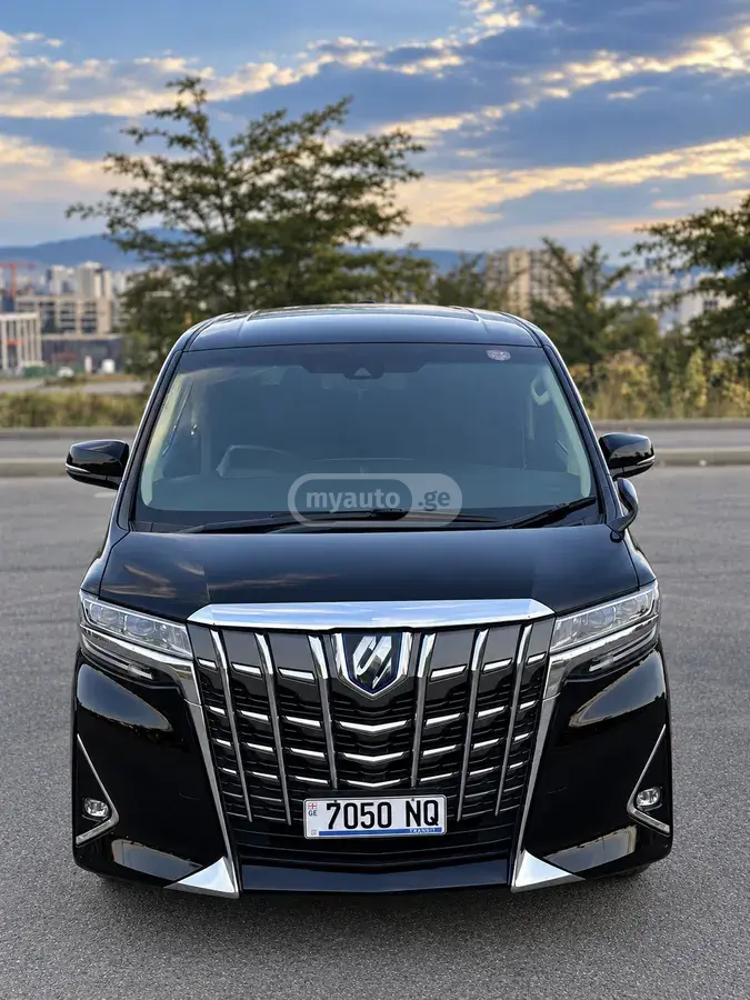 Toyota Alphard 2021 — photo 2