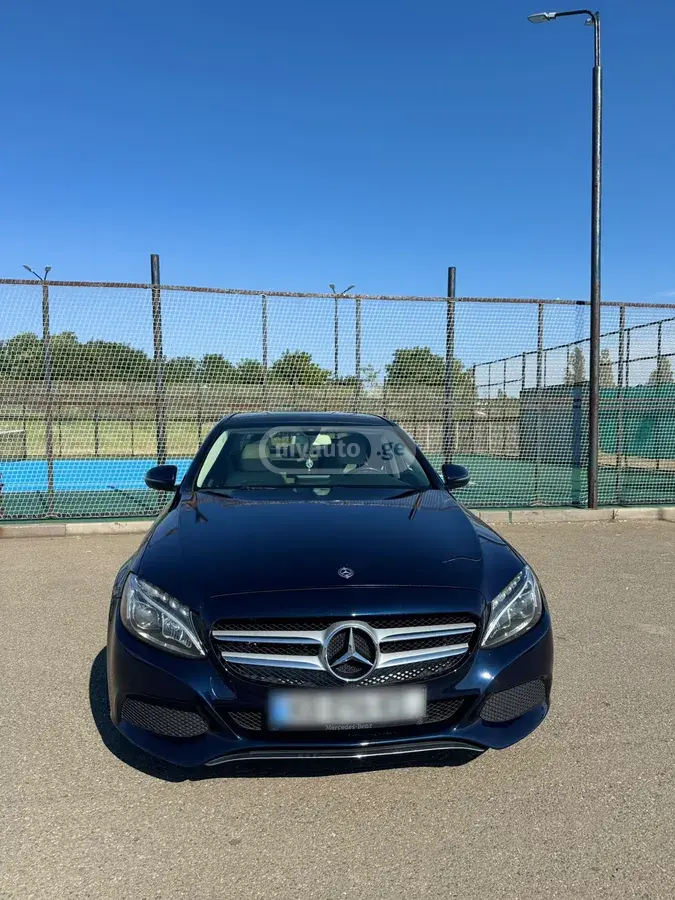Mercedes-Benz C 300