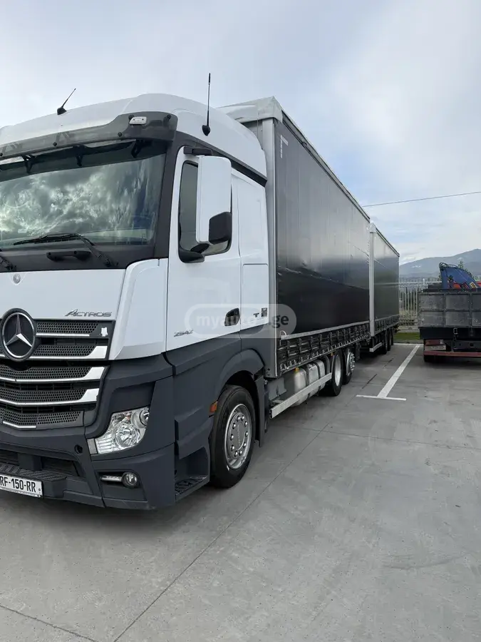 Mercedes-Benz Actros