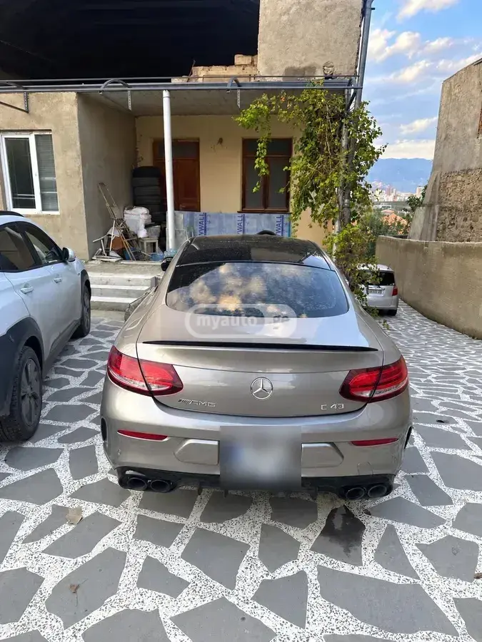 Mercedes-Benz C 43 AMG 2019 — photo 2
