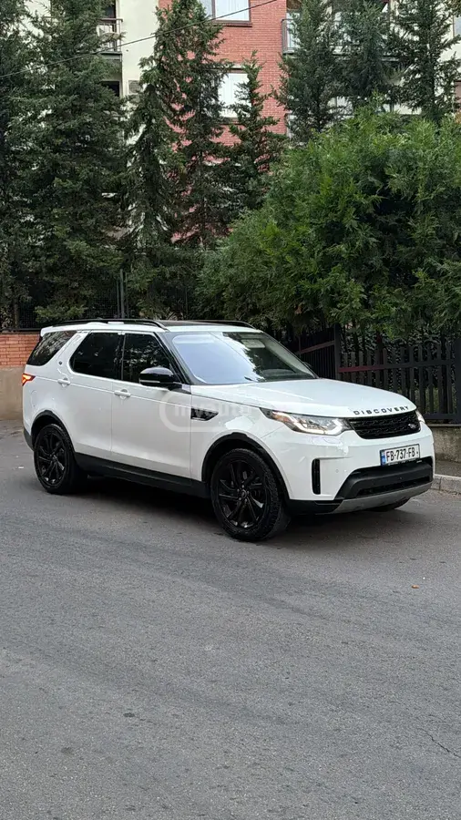 Land Rover Discovery 5 / LR5 2017 — photo 2