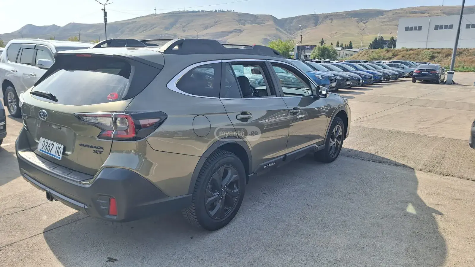 Subaru Outback 2020 — photo 2